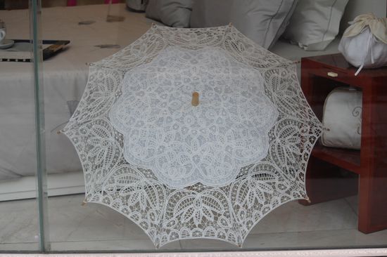 müsste erst noch ein passendes Kleid kaufen.