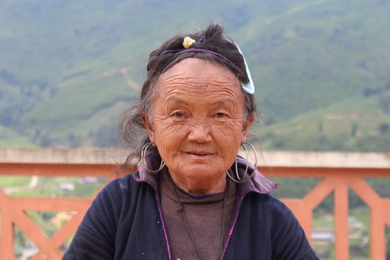 Lili die freundliche Verkäuferin