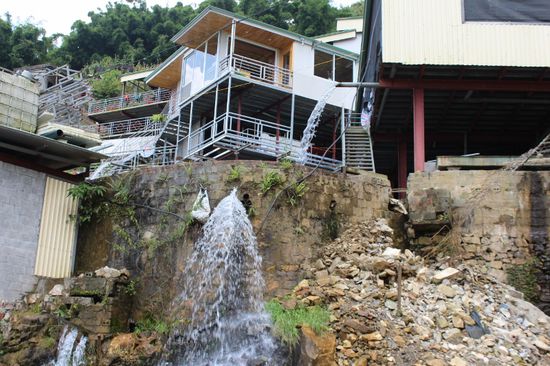 ein neues Quartier entsteht beim Wasserfall