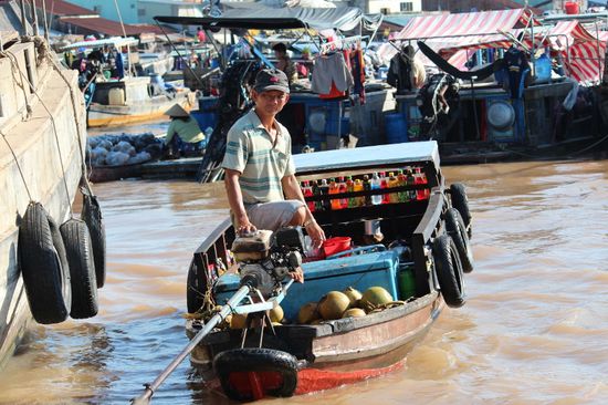 Sein Ziel sind die Touristenboote
