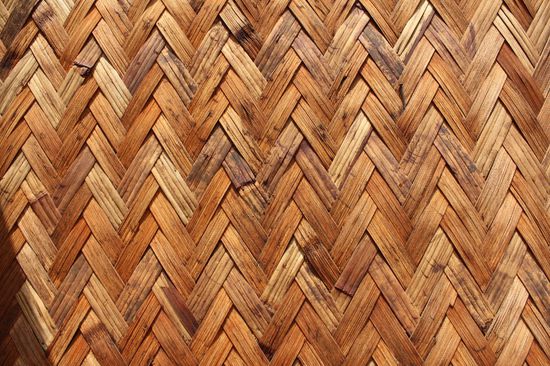 eine Fassade aus Bambus geflochten