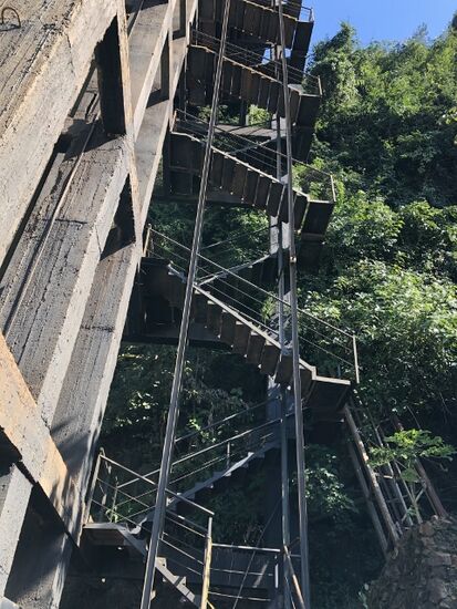 Erinnert mich an den Mattenlift in Bern.