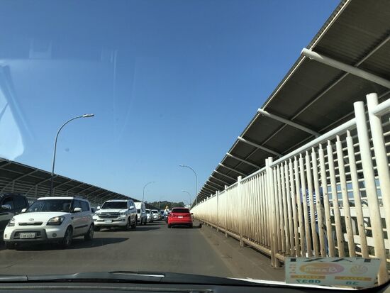 La puente del Amistad über den Paraná.-River