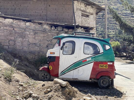 Mototaxis kommen überallhin