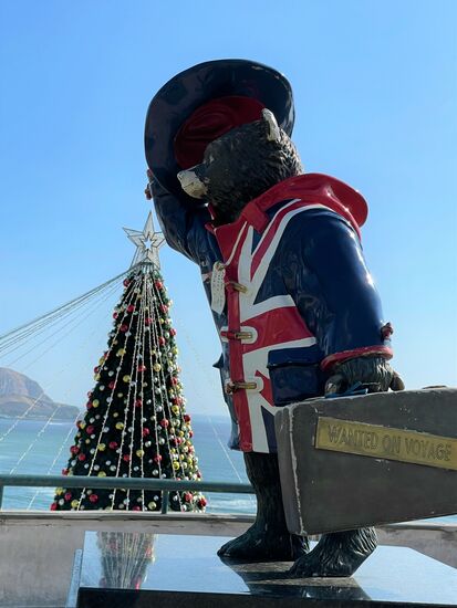 Paddington ist zurück in Lima
Paddington ist ein hübsches Kinderbuch von 1958, geschrieben von Michael Bond.