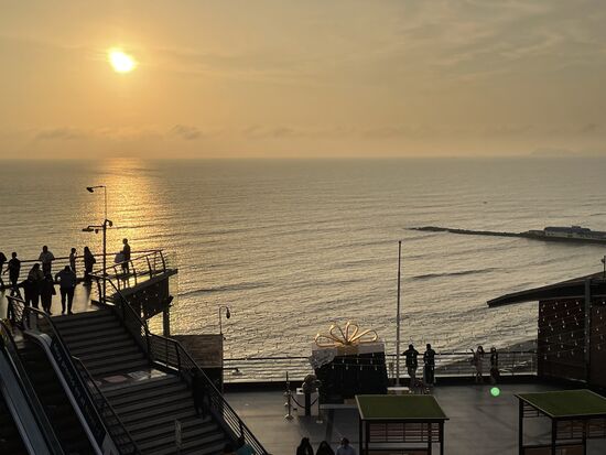 Sonnenuntergang in Larcomar