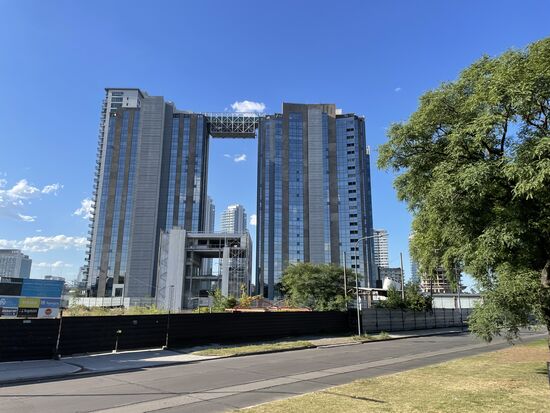 das moderne Puerto Madere