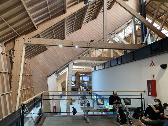 das moderne Flughafengebäude von Ushuaia ist erst ein paar Jahre alt.