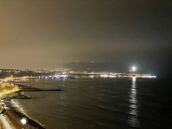 Letzter Blick über die Küste von Larcomar aus.