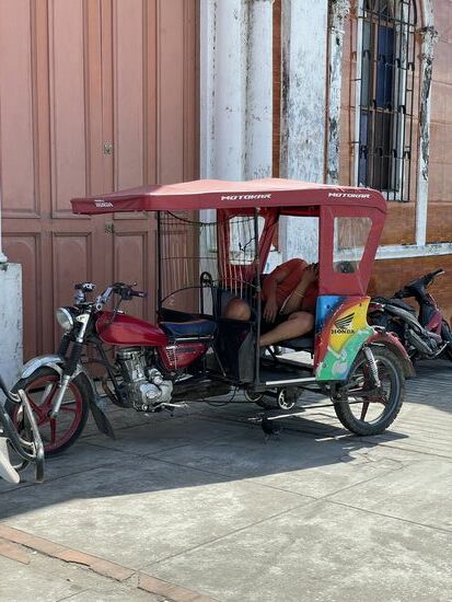 jederzeit bereit: Mototaxi