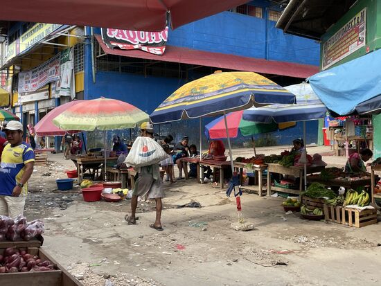 auf dem Markt in Belen