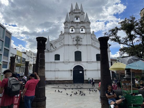 Iglesia de la Santacruz  -  die Heiligkreuz-Kirche.