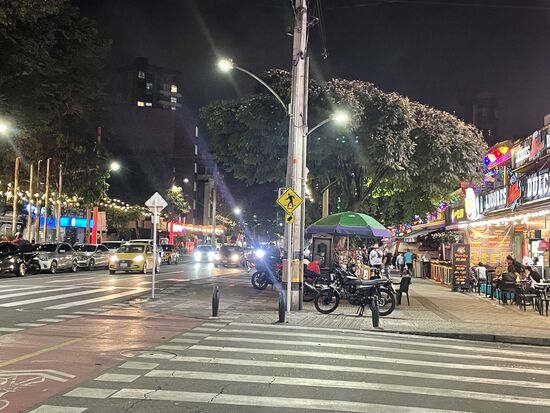 Die Auswahl an Restaurants ist fast zu gross - und alles in meiner Nähe.