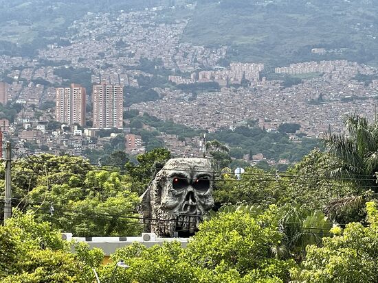 Beim Blick von der Terrasse entdeckt - werde bestimmt noch einmal hierher kommen...