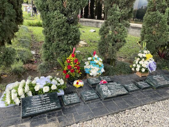 Das Familiengrab mit den Eltern und einigen Geschwistern