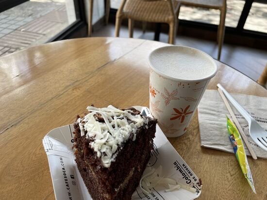 Mittagessen. Das hebt die Stimmung