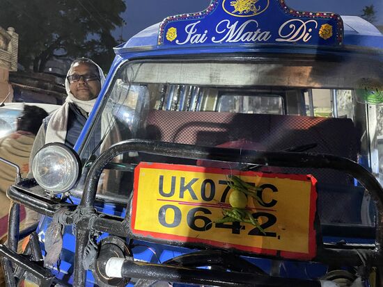 Er will auf mich warten. Ich fotografiere ihn vorsichtshalber, damit ich ihn später wieder finde.