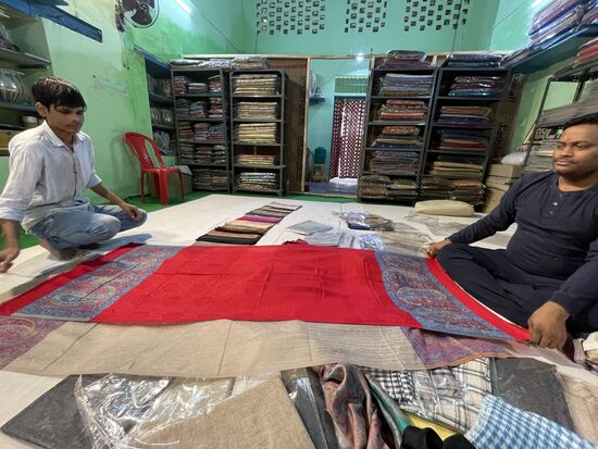 Schals, nichts als Schals aus Baby-Pashmina