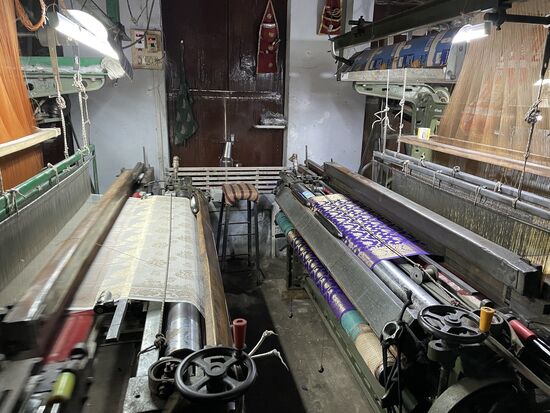 Meterware aus Seide/Synthetik-Gemisch