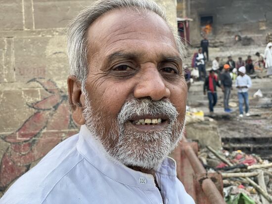 Prem, der Seidenhändler