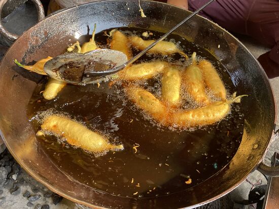 frittierte Chillischoten