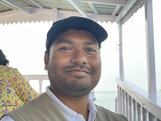 Anirban, unser Guide, der uns durch die Wasserwege begleiten wird.