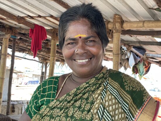 In Chennai sehe ich zum ersten Mal indische Frauen mit kurzen Haaren