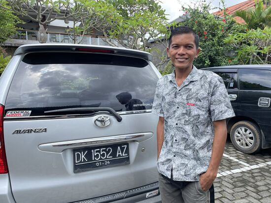 Wayan, mein Taxidriver in Ubud - WhatsApp +62 813 3775 2243