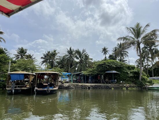 zurück an der Anlegestelle.