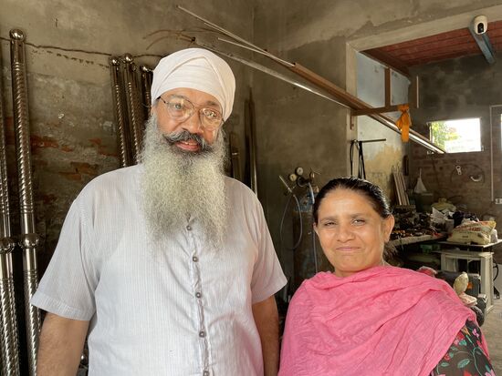 Ravinder Singh mit seiner Ehefrau Ranijt Kaur