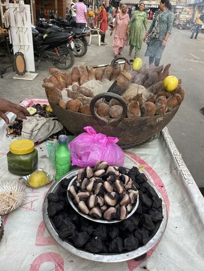 gedämptes Wurzelgemüse, das ich nicht genau definieren kann.