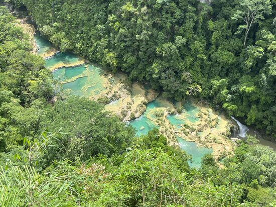 Die Aussicht von oben ist wunderbar. Das Foto habe ich von meinem spanischen Mitfahrer bekommen.