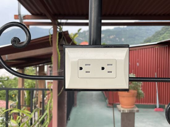 Steckdosen statt Lampen.