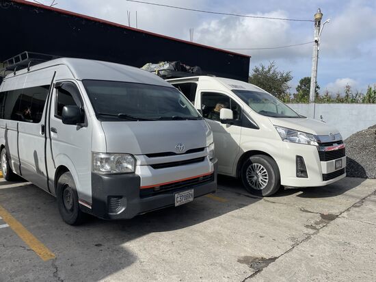 Wir sind mit dem Toyota unterwegs