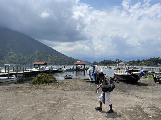 Hafen in Santiago Atitlan
