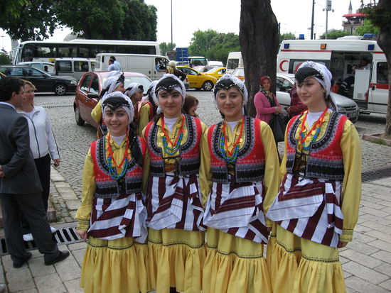 Tanzende Maedels, zumindest spaeter 