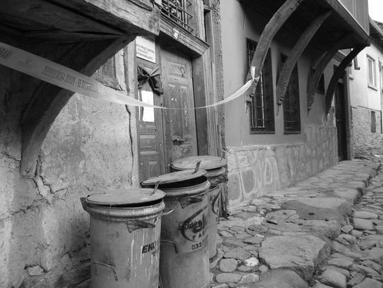 Man beachte die Schleife 