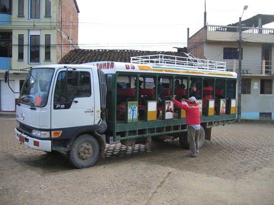die Transportmoeglichkeit von Zumba bis zur Grenze
