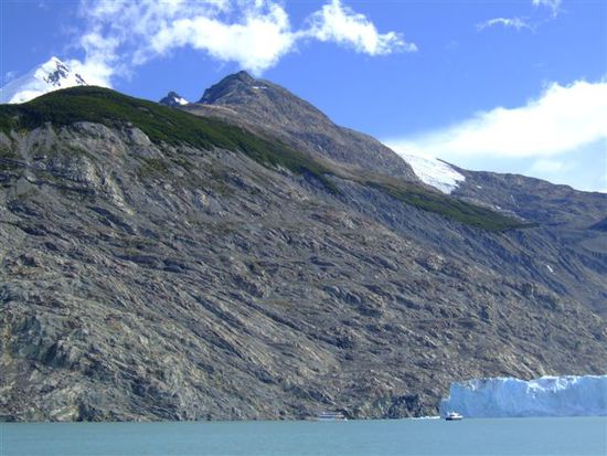 Nochmals ein Boot-Gletscher-Vergleich