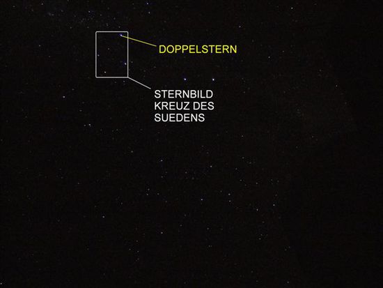 Der(hier)oberste Stern des Sternbildes Kreuz des Suedens ist fuer uns nur als EIN leuchtender Punkt zu erkennen. In Wirklichkeit handelt es sich um einen Doppelstern.