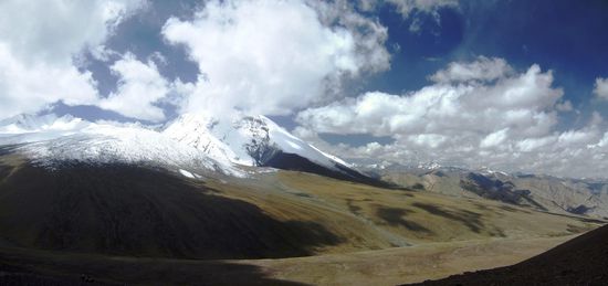 Von hier ist der Kang Yaze (6400m) zu sehen!