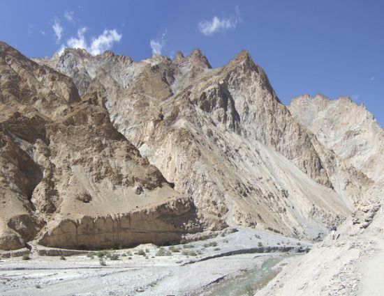 ...immer am Markha Fluss entlang...