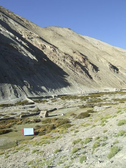 Schon nach kurzen drei Stunden erreichen wir heute unser Ziel in Shingo