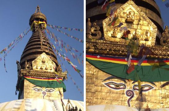 Die Ausrichtung der "Buddha Eyes" in jede Himmelsrichtung symbolisiert seine Allwissenheit und Allgegenwaertigkeit. Das Zeichen, dass die Nase darstellt, ist die Nummer 1 in nepalesischer Schrift, was fuer die Einheit aller Dinge stehen soll und fuer den EINEN Weg, der zur Erleuchtung fuehrt. Ueber den Augen ist ein drittes Auge angeordnet, das die Allweisheit Buddhas darstellen soll.