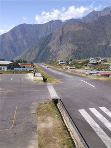 Landebahn in Lukla
