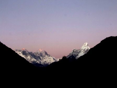 Letzter Blick zurueck zu Everest, Lhotse und Ama Dablam