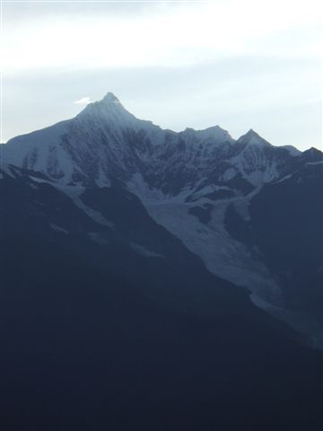 Kawa Karpo und der Mingyong-Gletscher