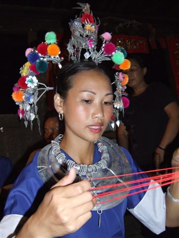 Frau in Dong Tracht