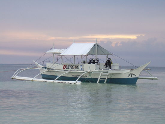 Das Tauchboot von Blue Planet Diving