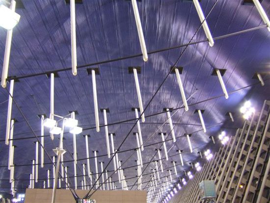 Flughafen Wartehalle